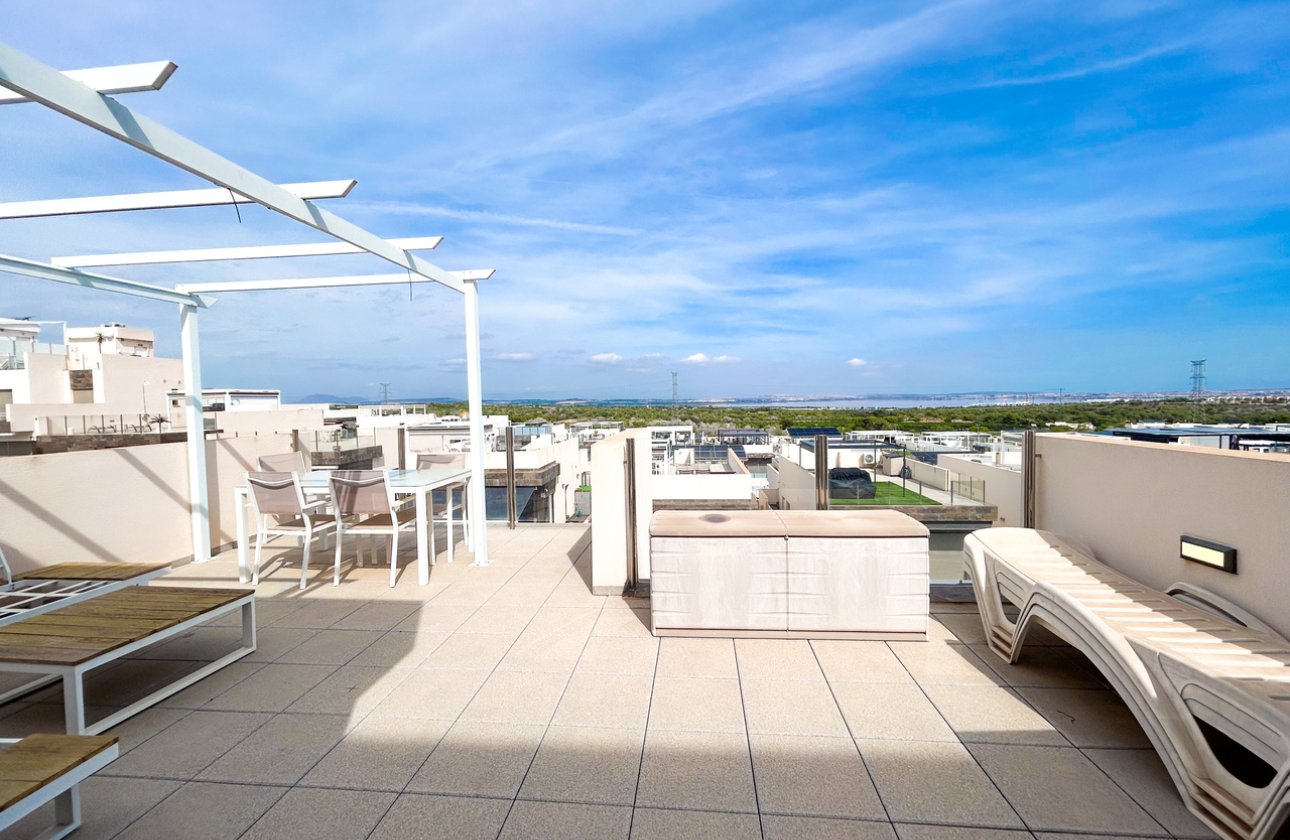 Herverkoop - Villa -
Villamartin - Costa Blanca