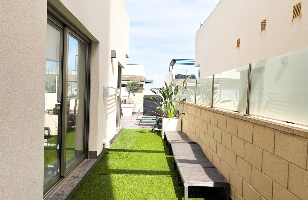 Herverkoop - Villa -
Villamartin - Costa Blanca