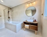 Herverkoop - Villa -
Villamartin - Costa Blanca