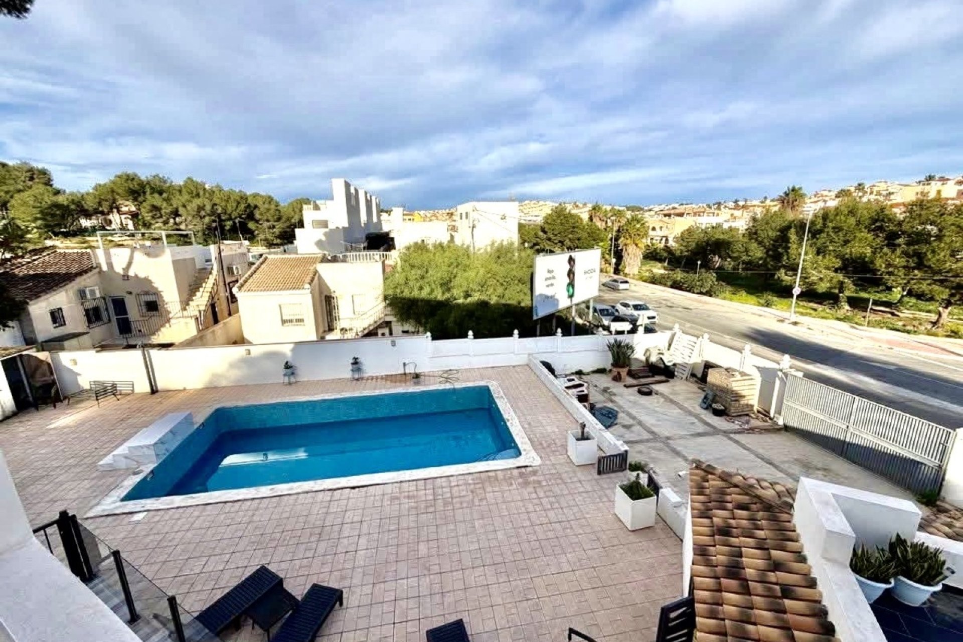 Herverkoop - Villa -
Villamartin - Costa Blanca