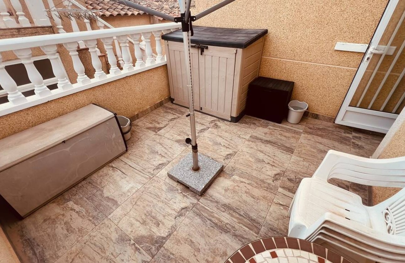 Herverkoop - Villa -
Villamartin - Costa Blanca