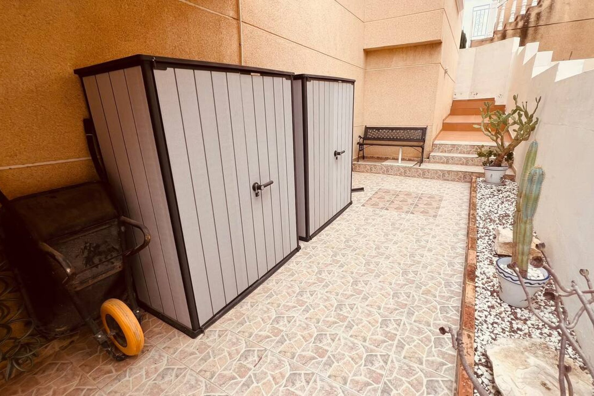 Herverkoop - Villa -
Villamartin - Costa Blanca