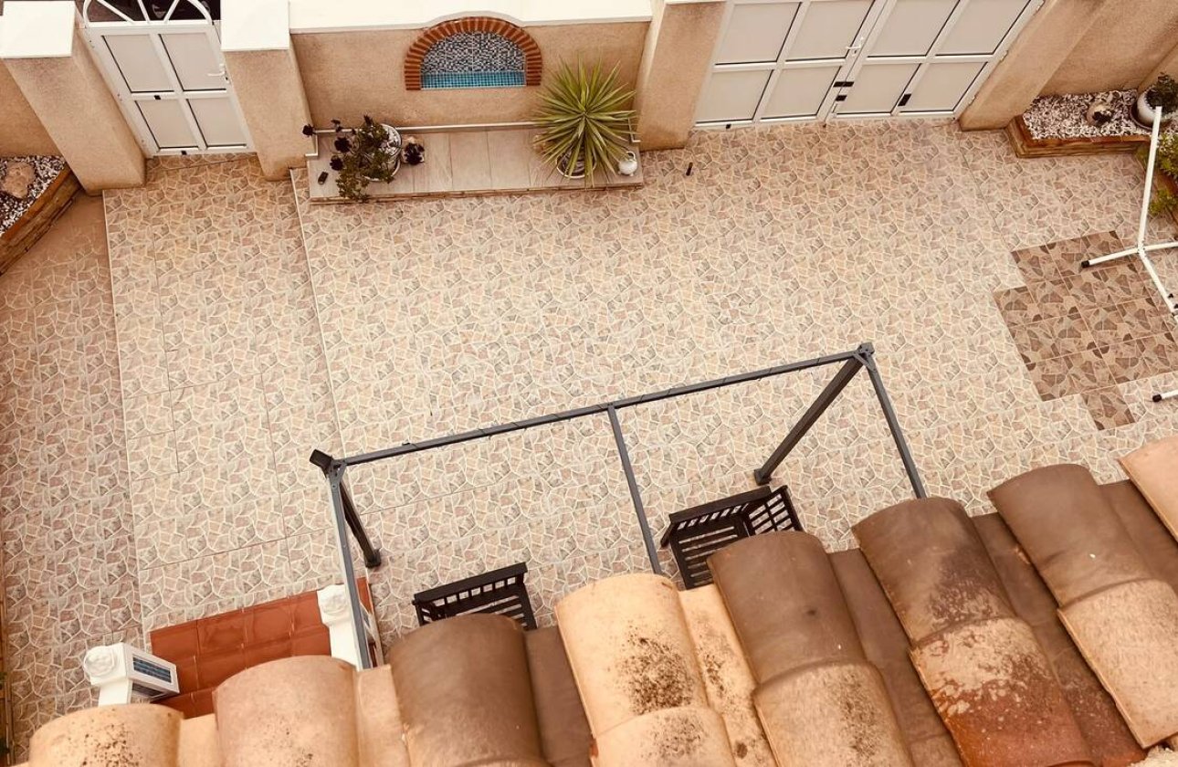 Herverkoop - Villa -
Villamartin - Costa Blanca
