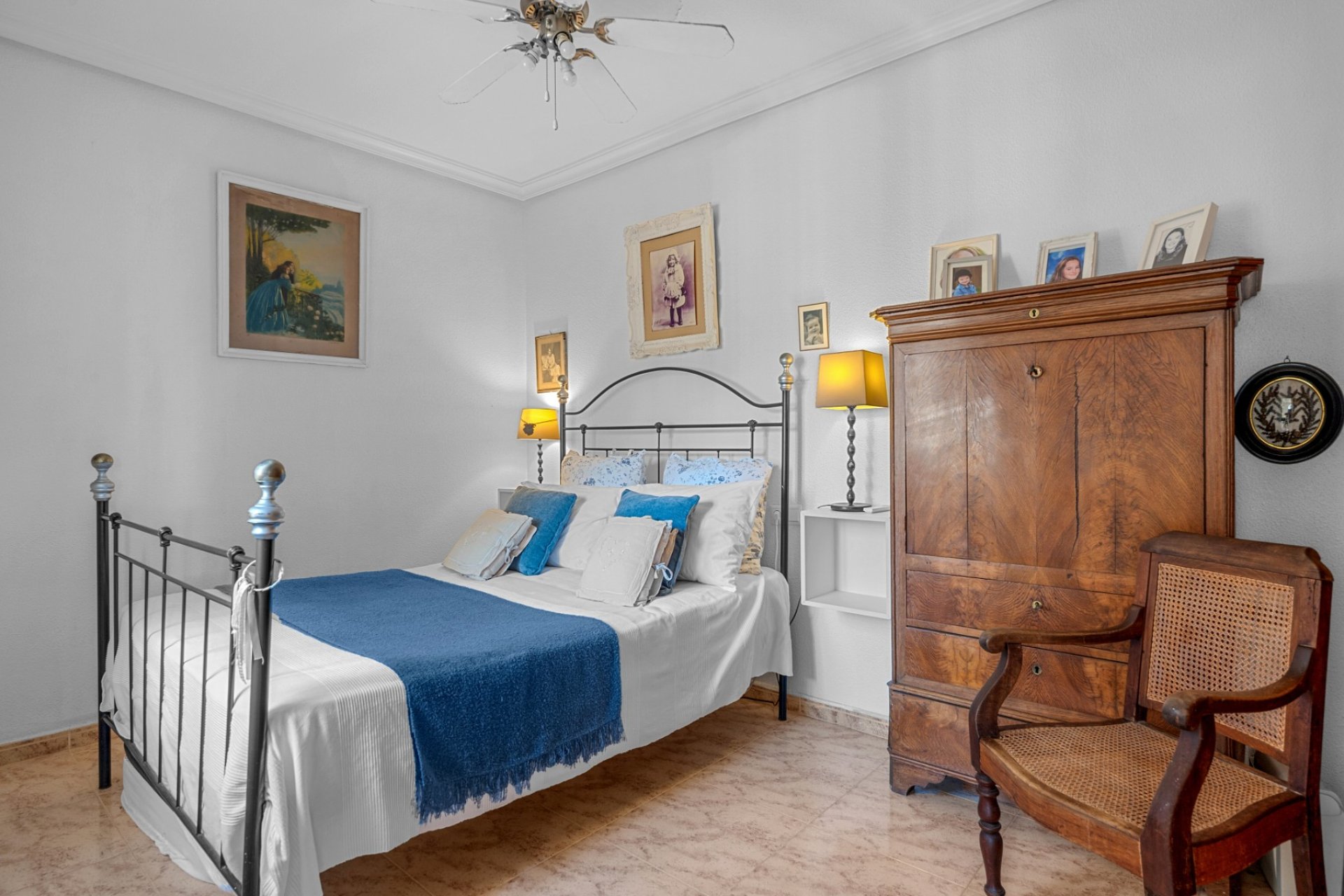 Herverkoop - Villa -
Villamartin - Costa Blanca
