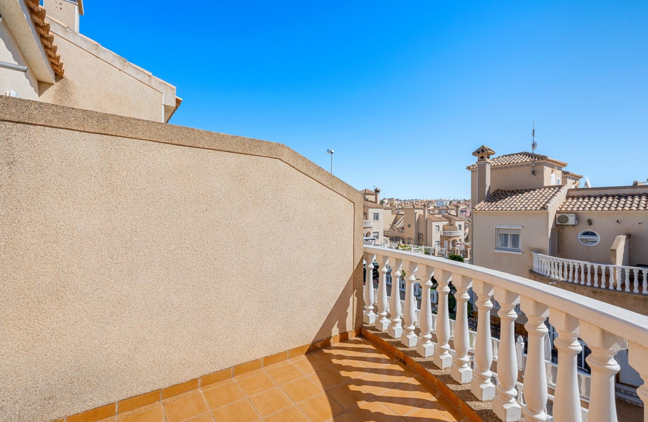 Herverkoop - Villa -
Villamartin - Costa Blanca