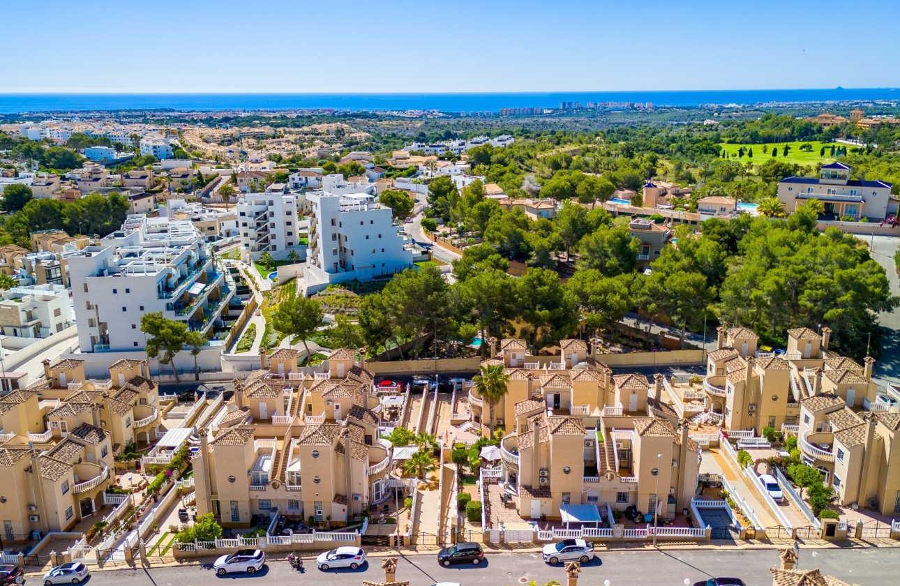 Herverkoop - Villa -
Villamartin - Costa Blanca