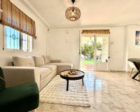 Herverkoop - Villa -
Villamartin - Costa Blanca