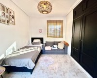 Herverkoop - Villa -
Villamartin - Costa Blanca