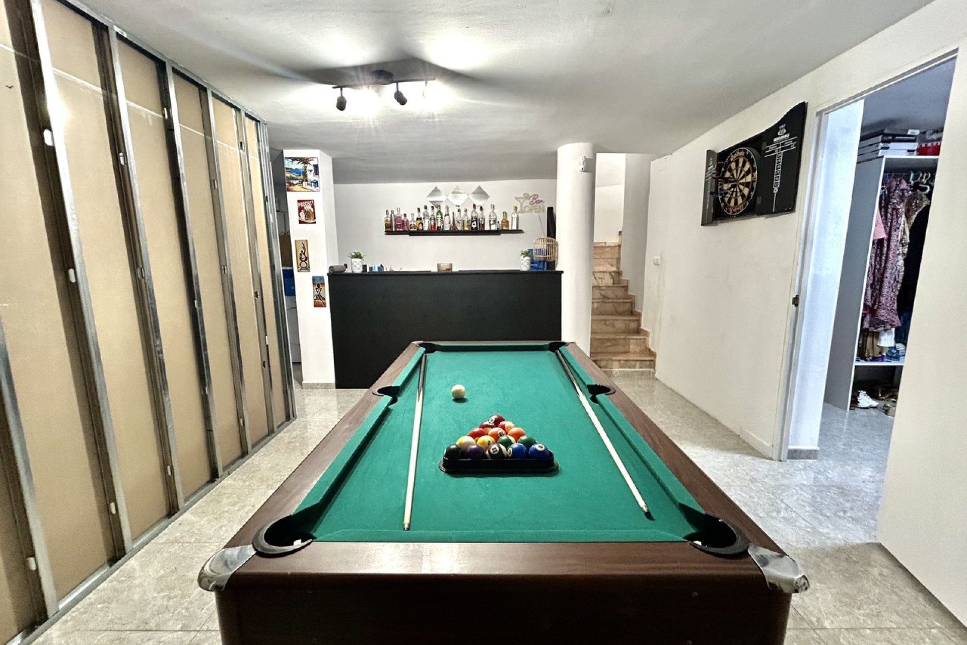 Herverkoop - Villa -
Villamartin - Costa Blanca