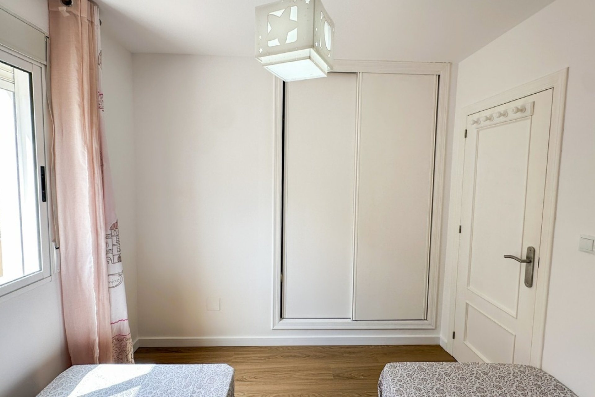 Herverkoop - Villa -
Villamartin - Costa Blanca