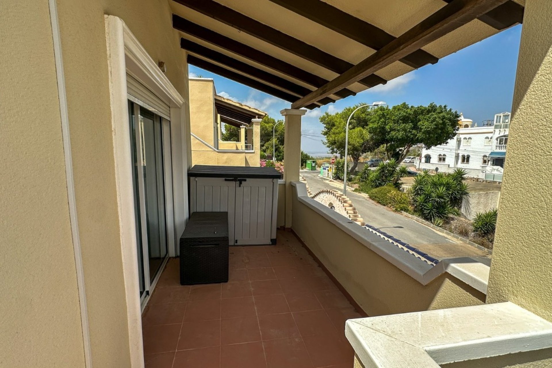 Herverkoop - Villa -
Villamartin - Costa Blanca