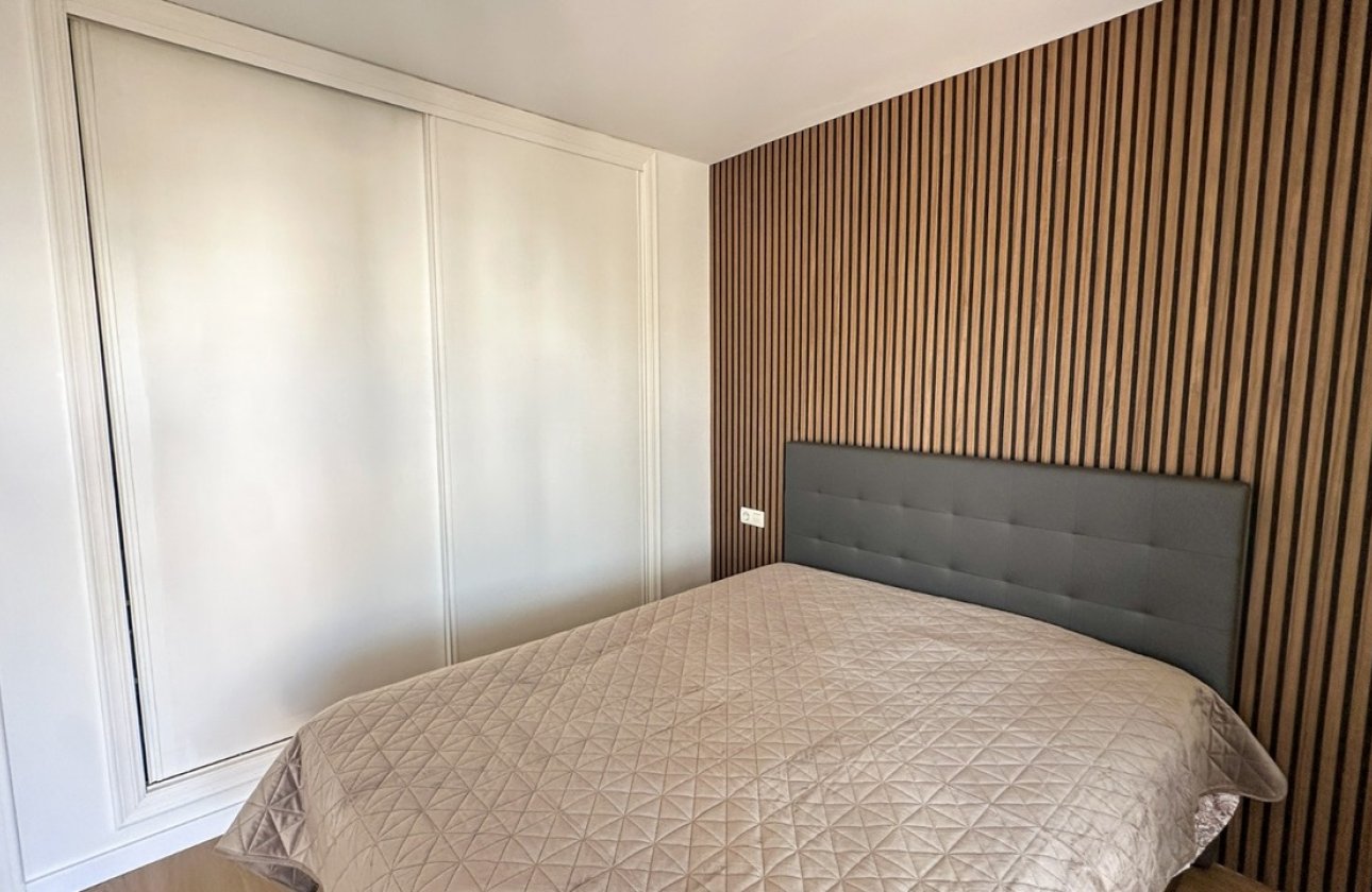 Herverkoop - Villa -
Villamartin - Costa Blanca