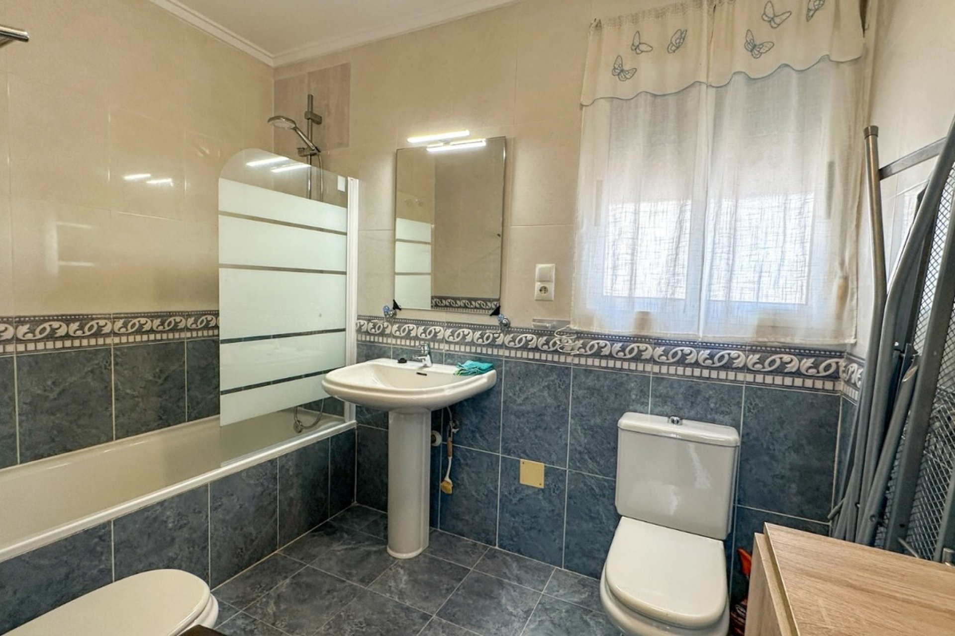 Herverkoop - Villa -
Villamartin - Costa Blanca