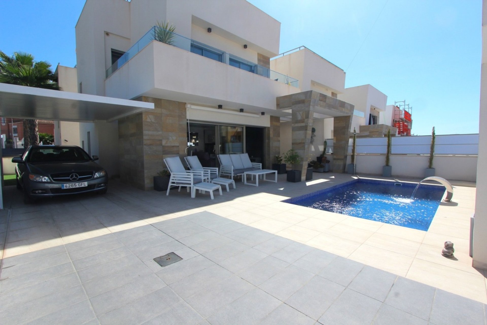Herverkoop - Villa -
Villamartin - El Galan