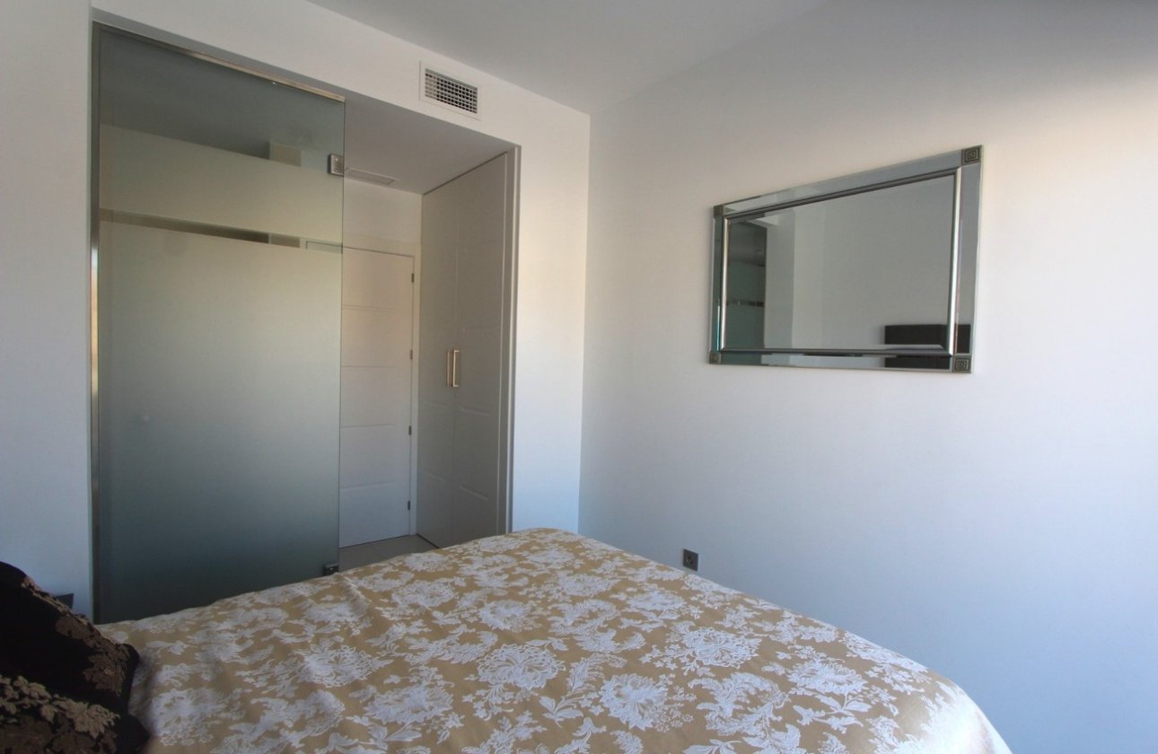 Herverkoop - Villa -
Villamartin - El Galan