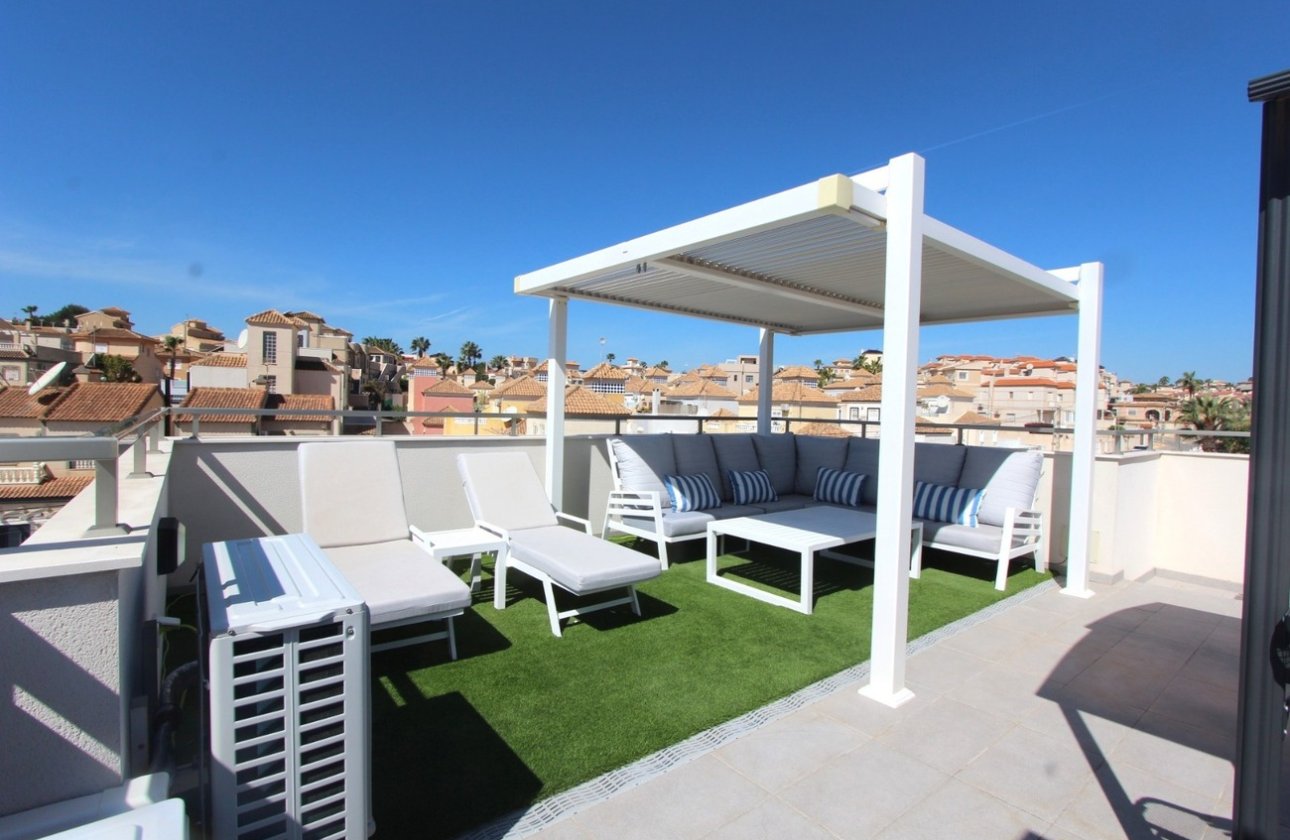 Herverkoop - Villa -
Villamartin - El Galan