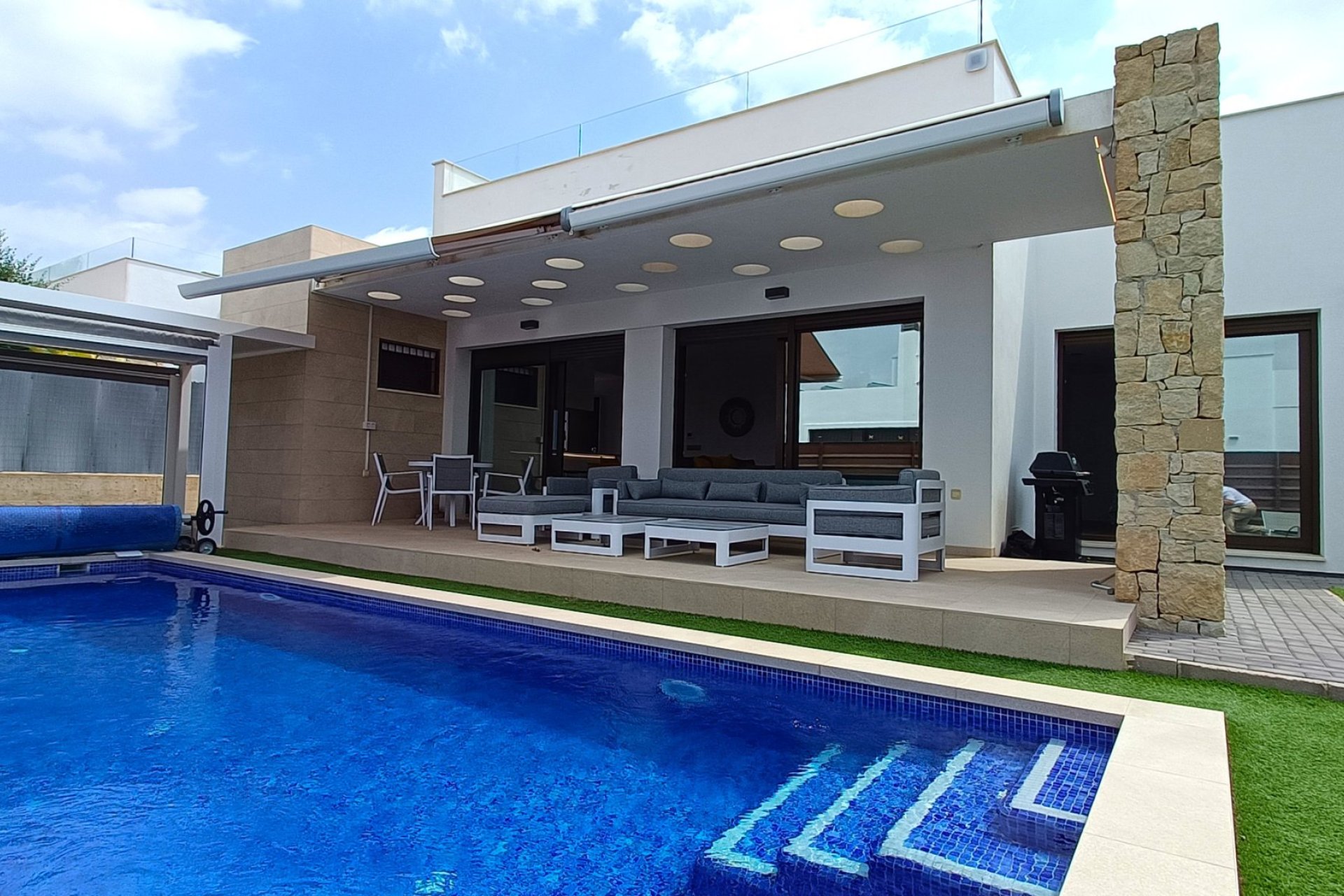 Herverkoop - Villa -
Vistabella Golf Entre Naranjos - Inland