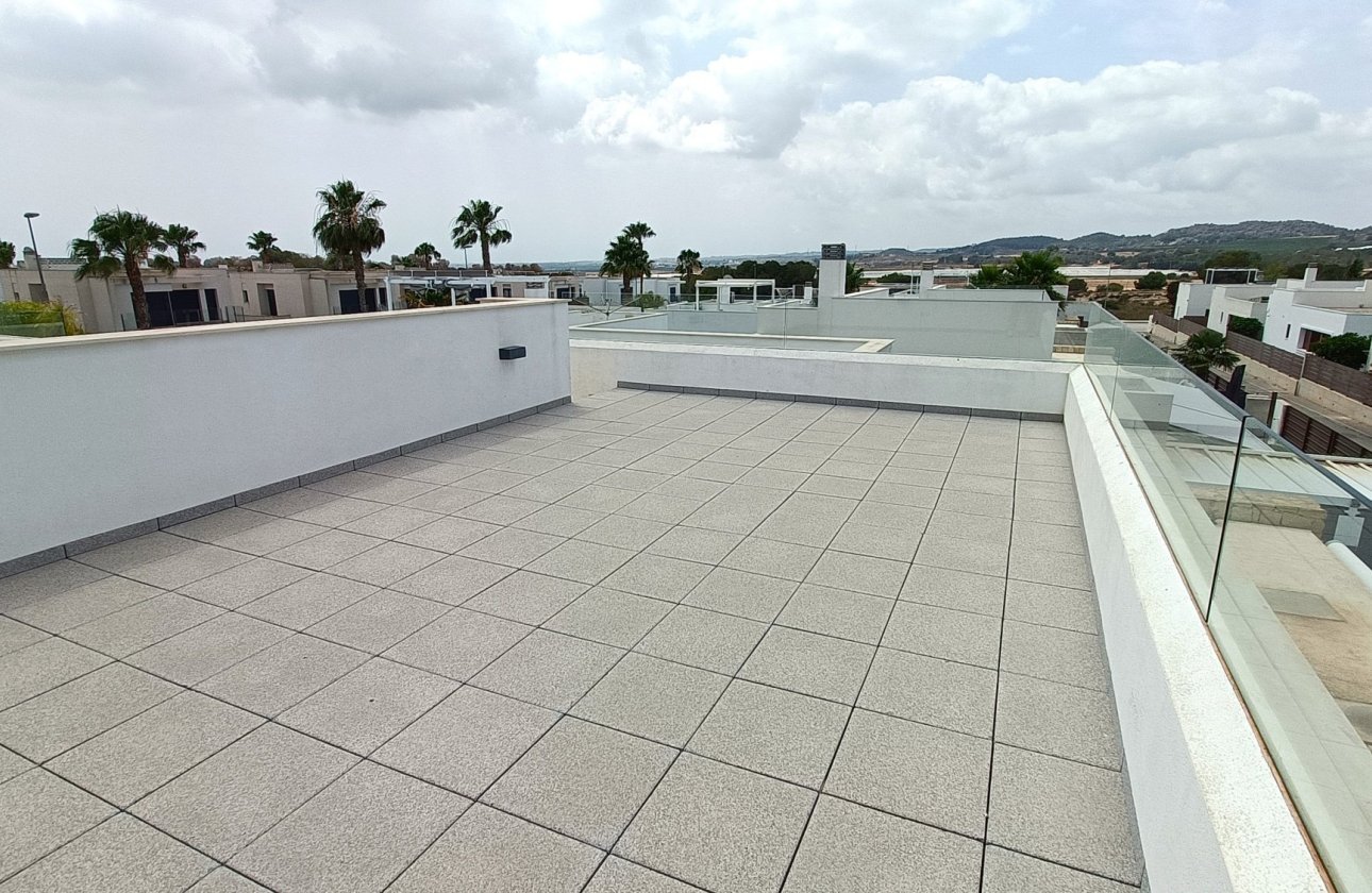 Herverkoop - Villa -
Vistabella Golf Entre Naranjos - Inland