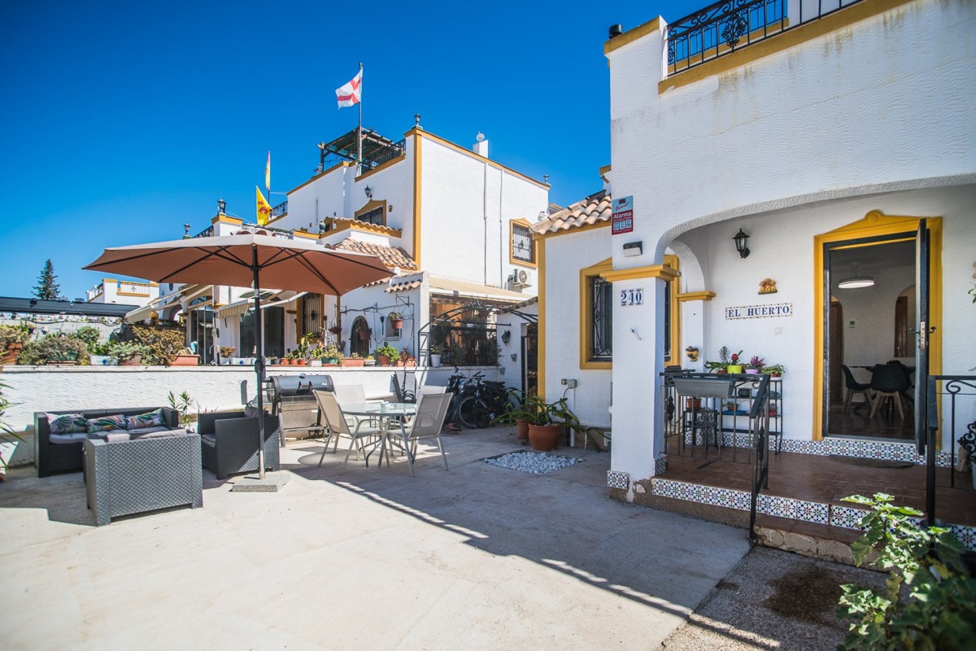 Herverkoop - Villa -
Vistabella Golf Entre Naranjos - Inland
