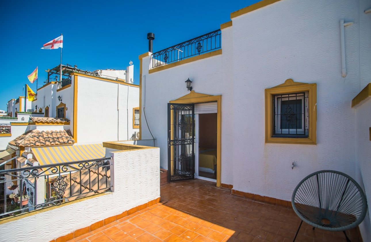 Herverkoop - Villa -
Vistabella Golf Entre Naranjos - Inland