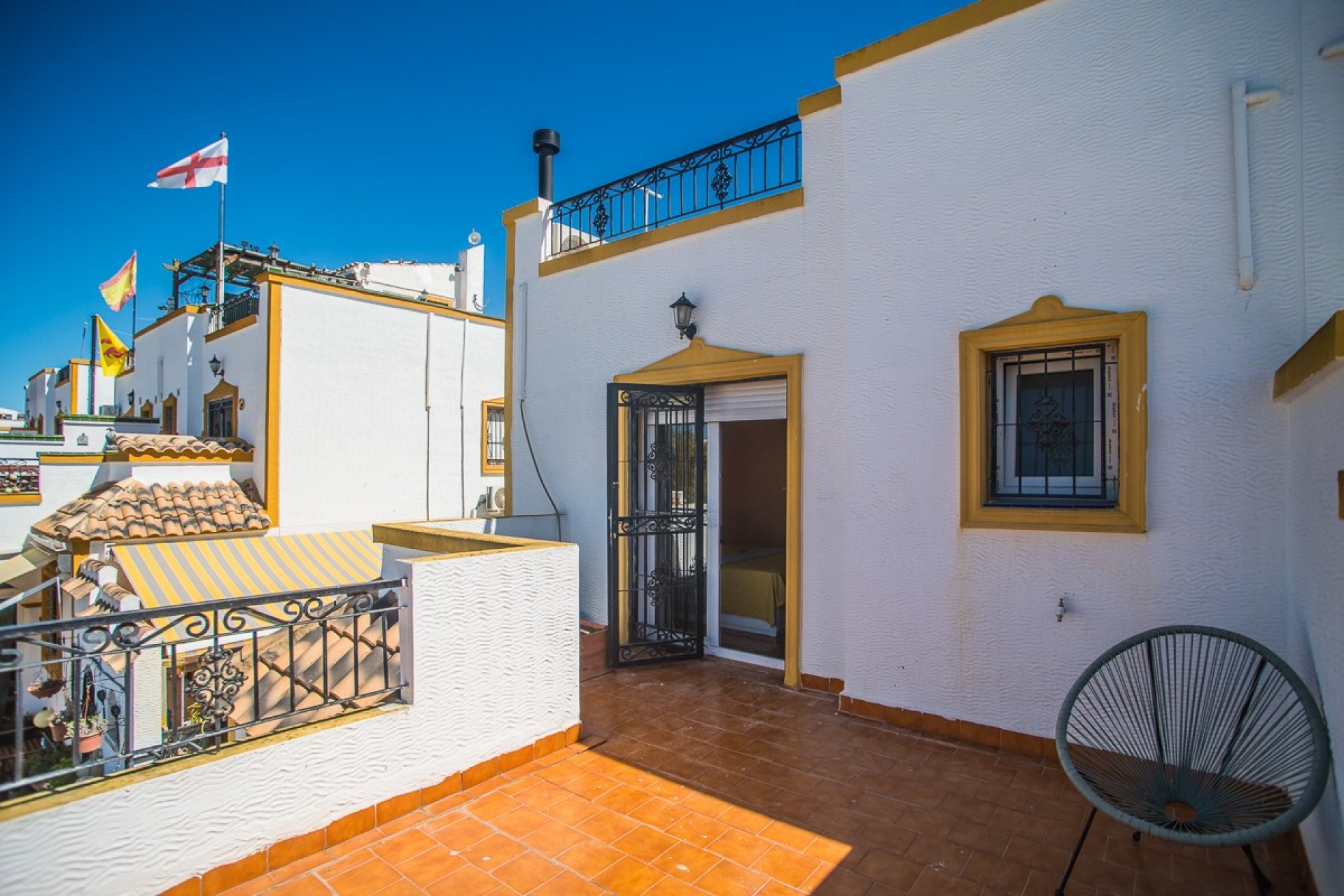 Herverkoop - Villa -
Vistabella Golf Entre Naranjos - Inland