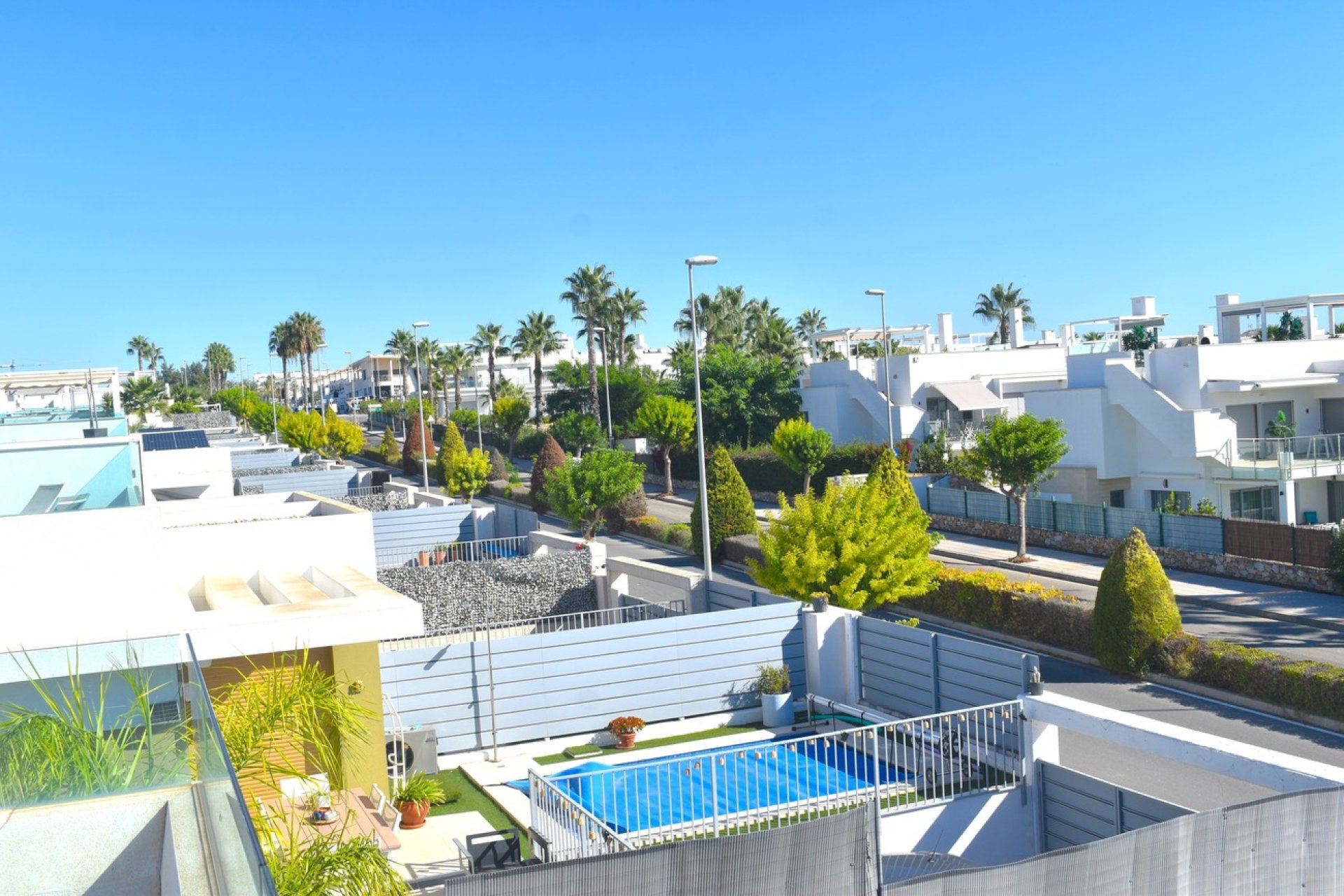 Herverkoop - Villa -
Vistabella Golf Entre Naranjos - Inland