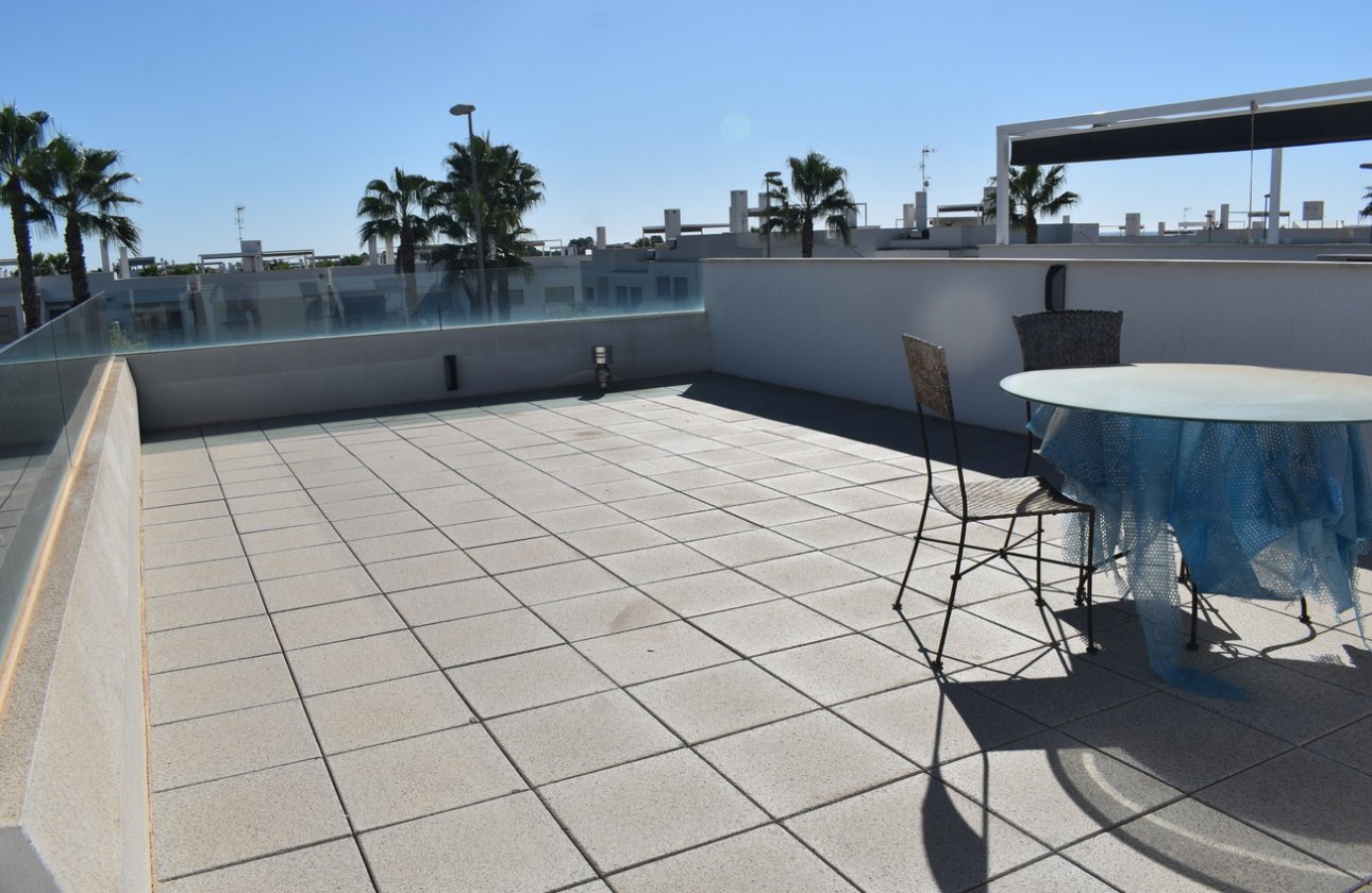 Herverkoop - Villa -
Vistabella Golf Entre Naranjos - Inland