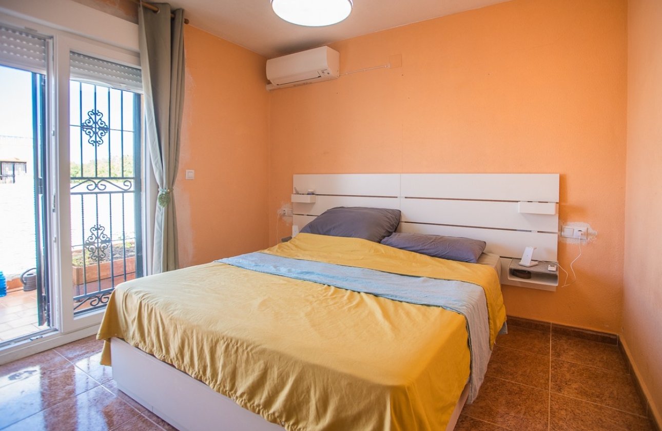 Herverkoop - Villa -
Vistabella Golf Entre Naranjos - Inland