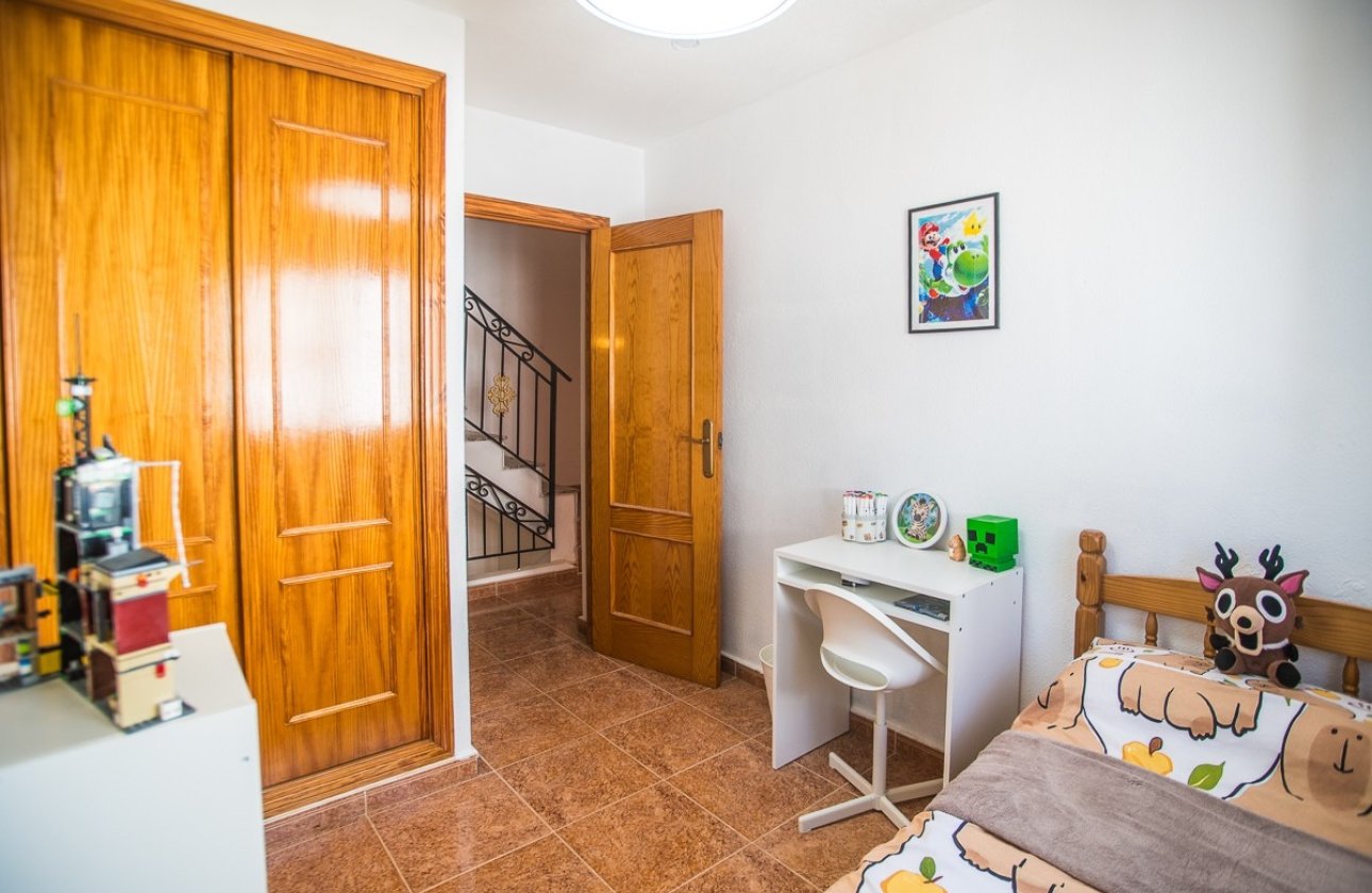 Herverkoop - Villa -
Vistabella Golf Entre Naranjos - Inland