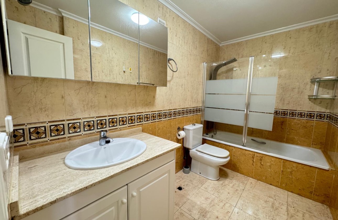 Location - Appartement -
Orihuela Costa - Lomas de Campoamor