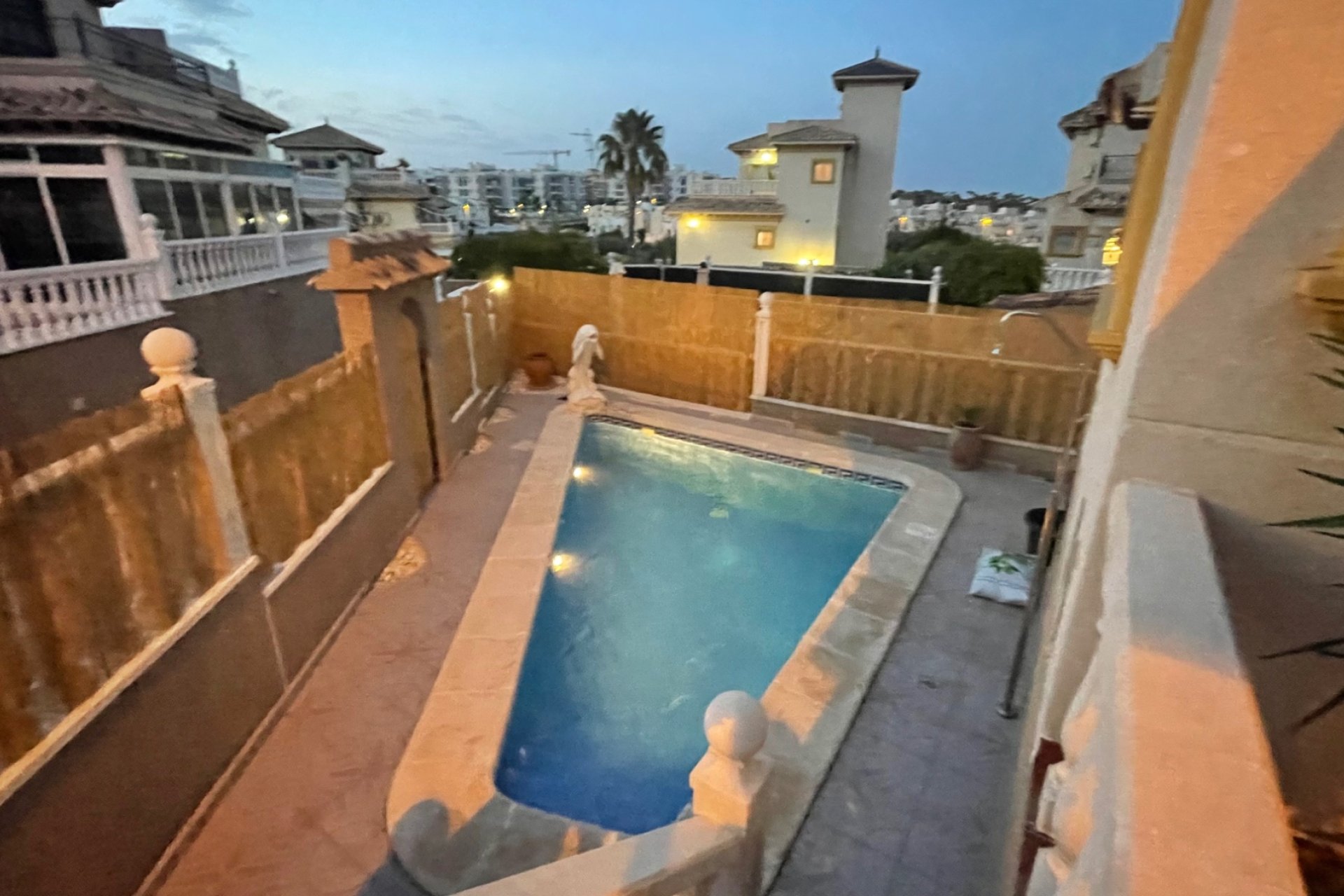 Location - Town House -
Orihuela Costa - Villamartín