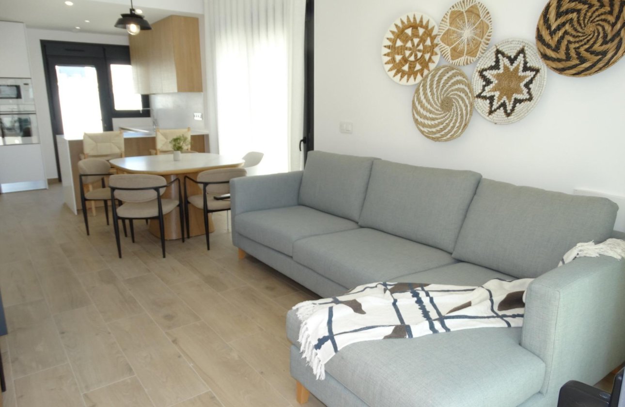 New Build - Bungalow -
Pilar de la Horadada - pueblo