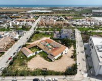 New Build - Bungalow -
Pilar de la Horadada - pueblo