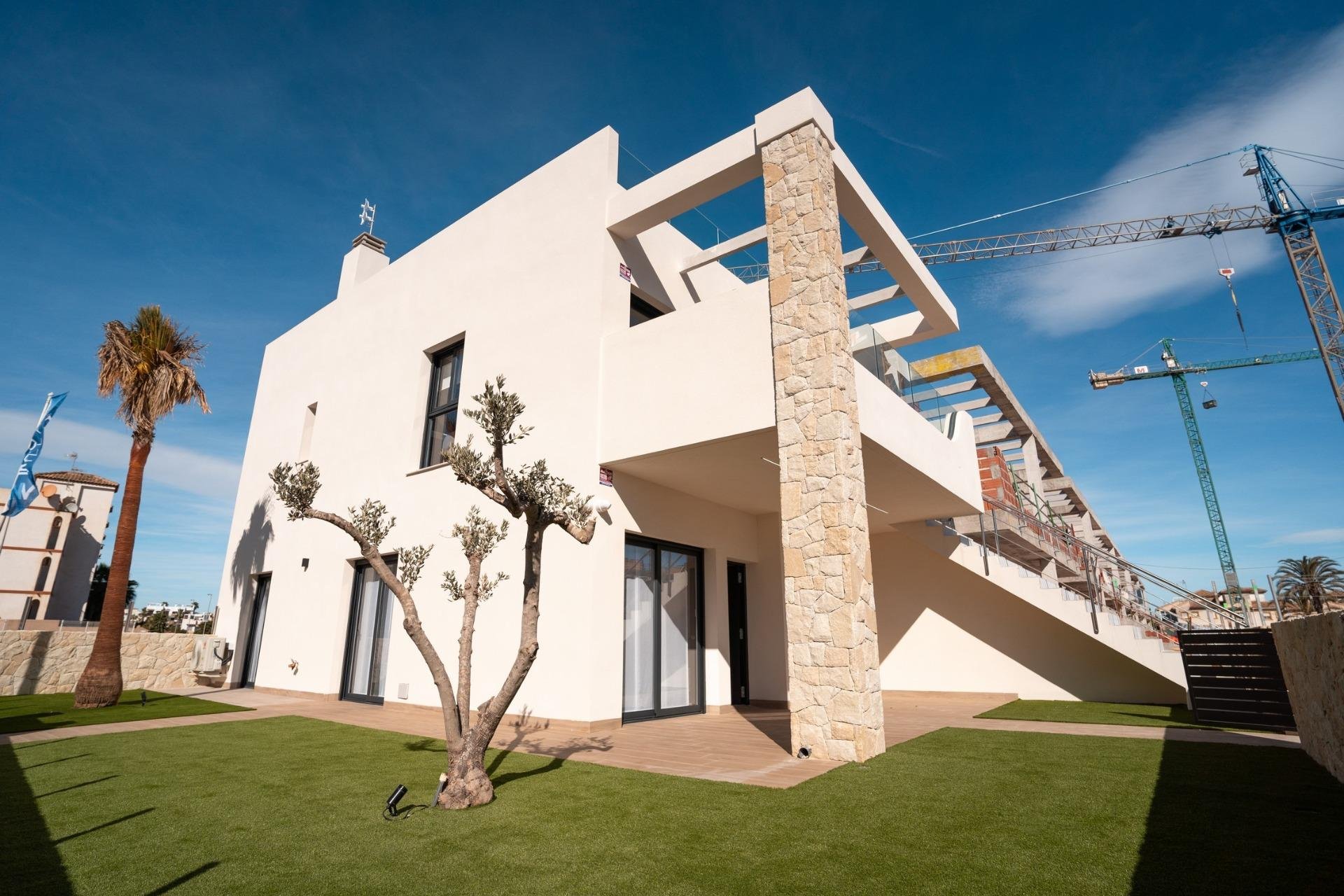 New Build - Ground Floor Bungalow -
Pilar de la Horadada - pueblo