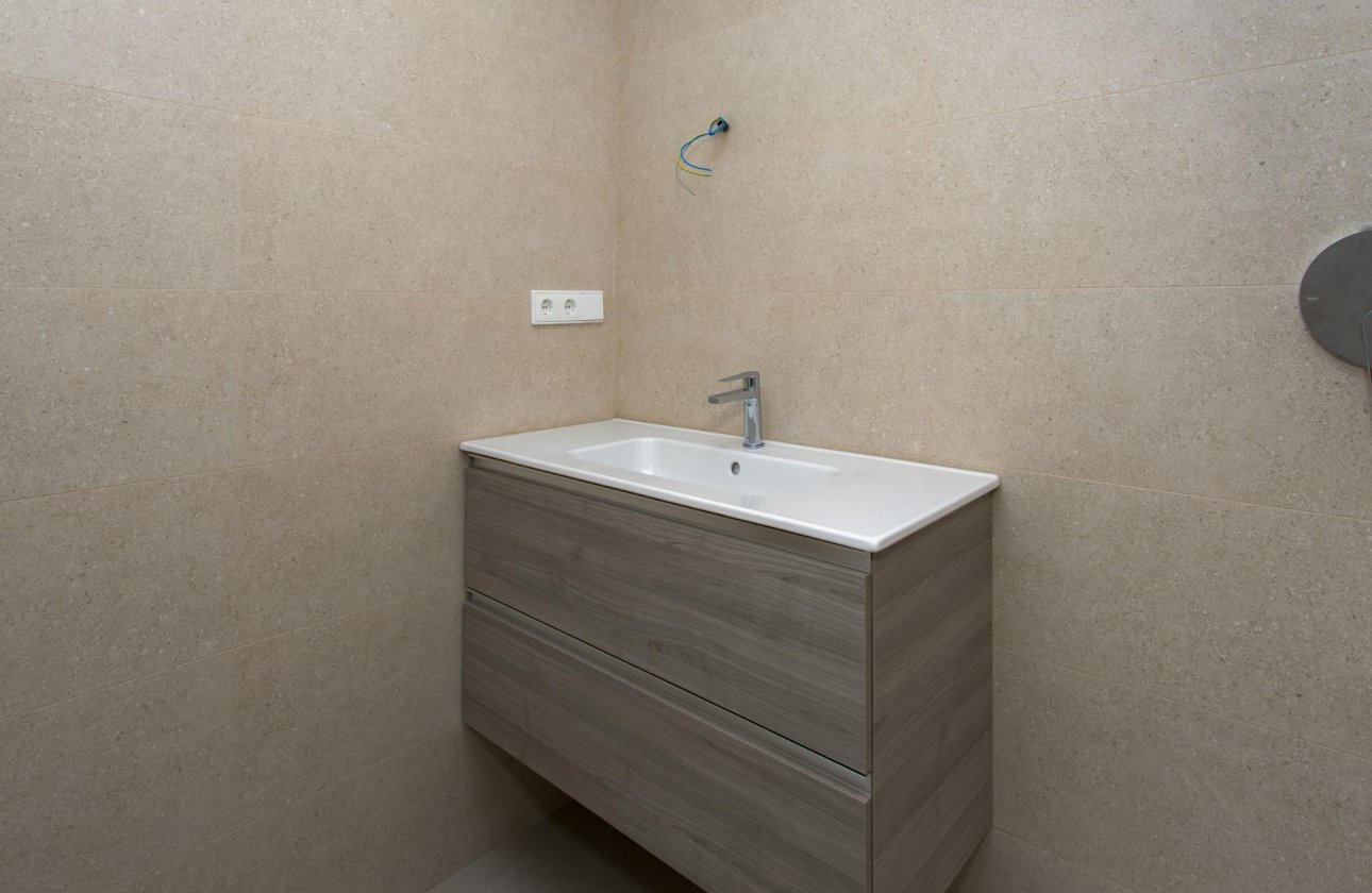 New Build - Top Floor Bungalow -
Hondón de las Nieves - El Salero