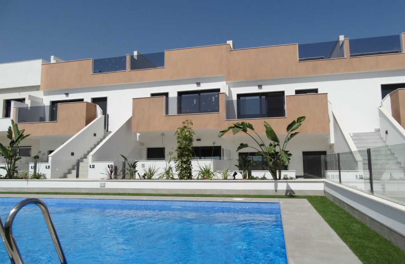 New Build - Top Floor Bungalow -
Pilar de la Horadada - pueblo