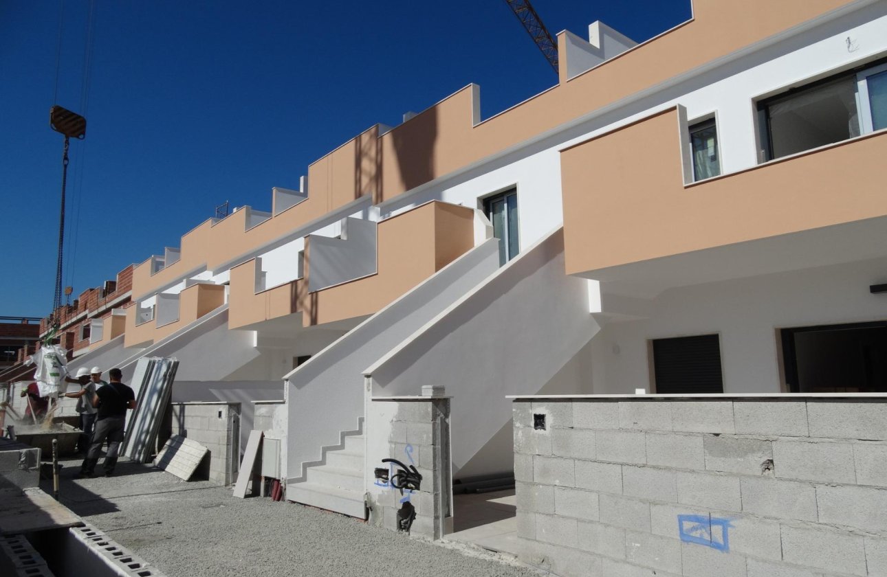 New Build - Top Floor Bungalow -
Pilar de la Horadada - pueblo