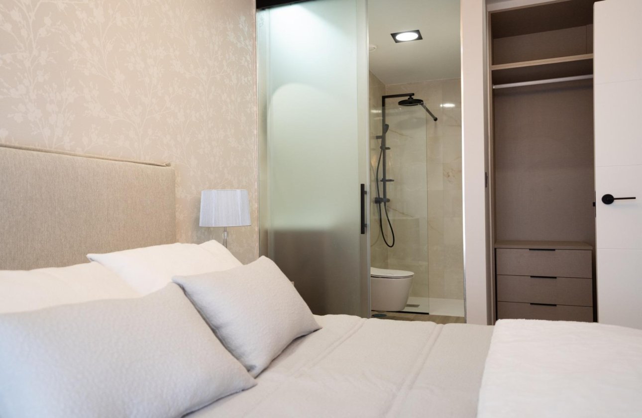 New Build - Top Floor Bungalow -
Pilar de la Horadada - pueblo