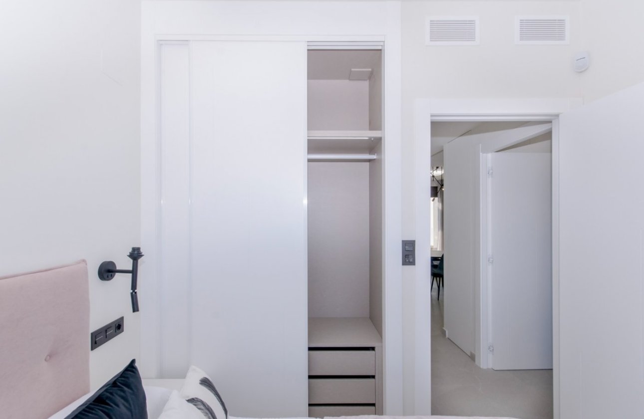 New Build - Top Floor Bungalow -
Torrevieja - Los Balcones