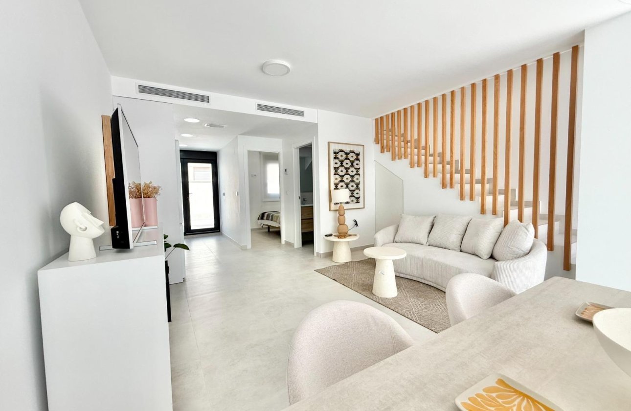 New Build - Town House -
Cox - San Fernando