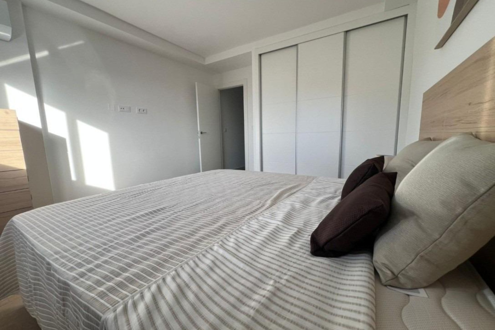 New Build - Town House -
La Union - centro