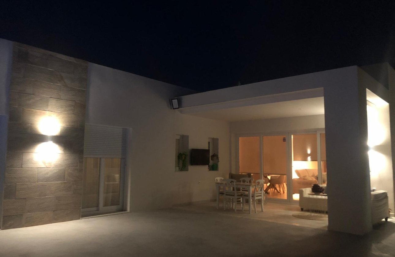New Build - Villa -
Aspe - urbanizaciones