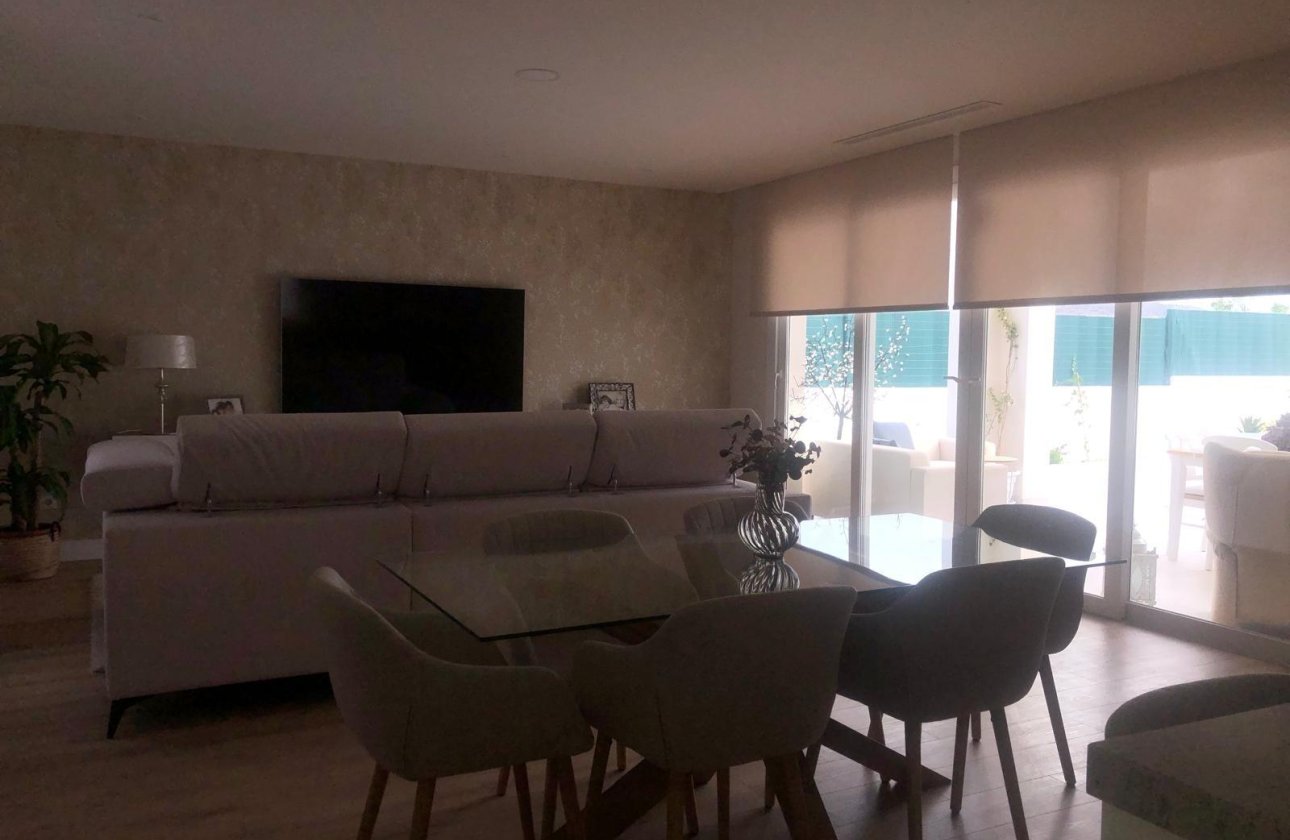 New Build - Villa -
Aspe - urbanizaciones