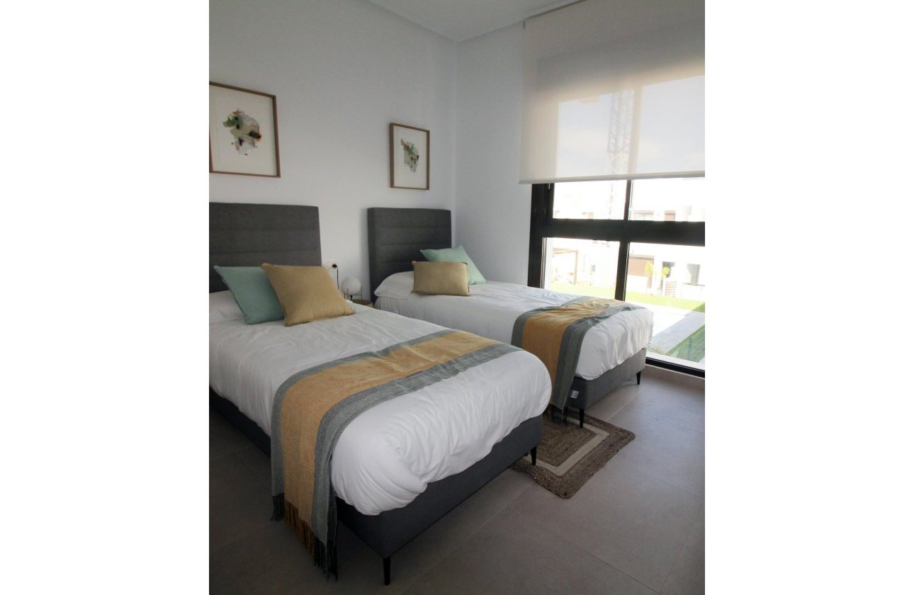 New Build - Villa -
Pilar de la Horadada - parque Andromeda