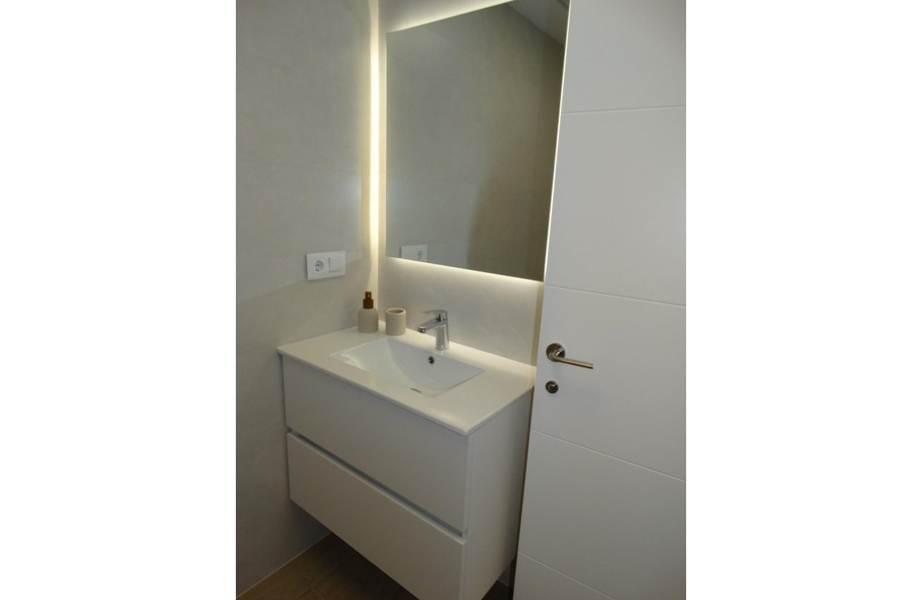 Nieuwbouw Woningen - Bungalow -
Pilar de la Horadada - pueblo