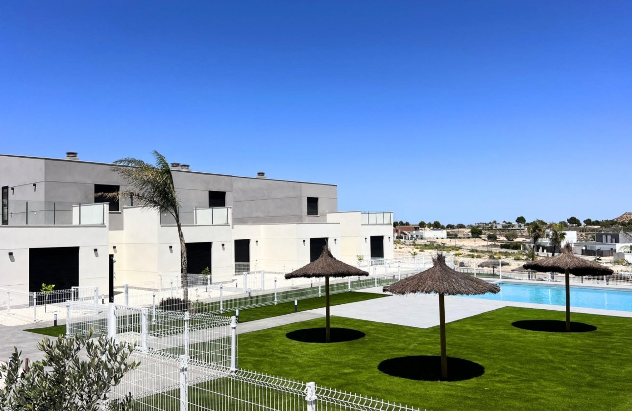 Nieuwbouw Woningen - Town House -
Baños y Mendigo - Altaona Golf And Country Village