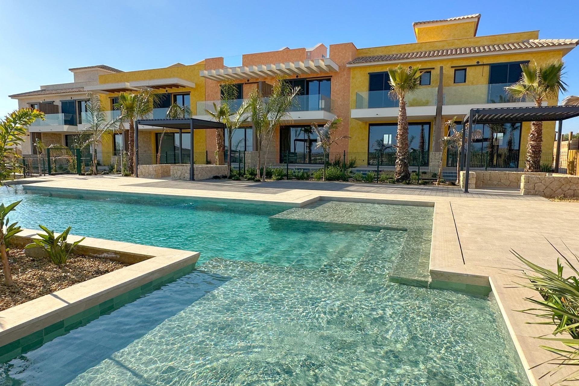 Nieuwbouw Woningen - Town House -
Cuevas Del Almanzora - Desert Spring Golf