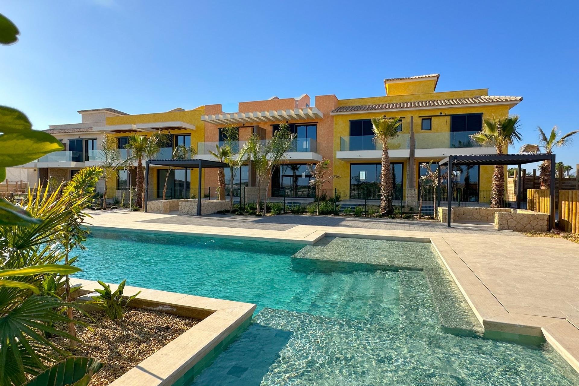 Nieuwbouw Woningen - Town House -
Cuevas Del Almanzora - Desert Spring Golf