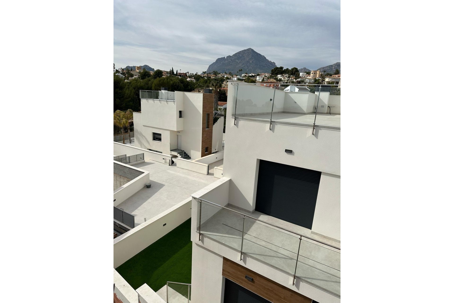 Nieuwbouw Woningen - Villa -
La Nucía - Urb. Don Mar
