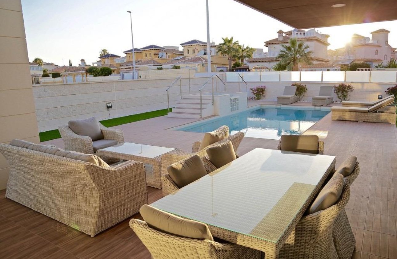 Nieuwbouw Woningen - Villa -
Orihuela Costa - Campoamor